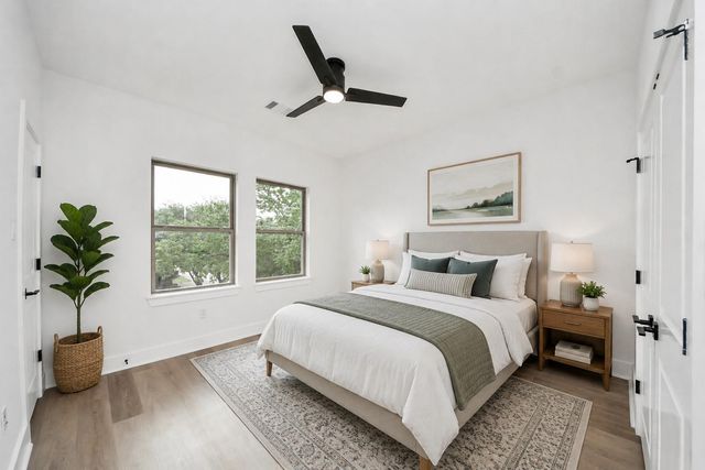 5630 Dolores Street, Houston, TX 77057