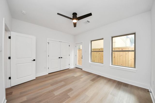 5630 Dolores Street, Houston, TX 77057