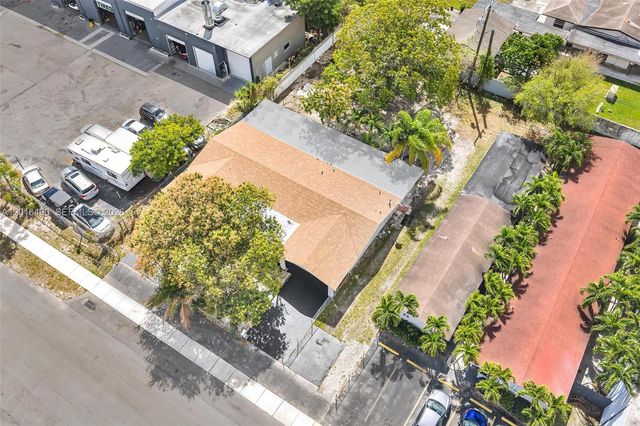 2140 NW 29th Street, Oakland Park, FL 33311