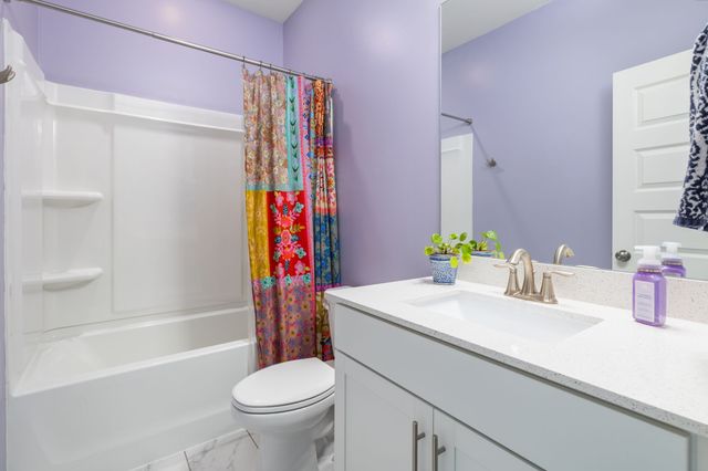 2273 Maytown Cir, Thompsons Station, TN 37179