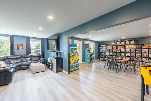 2273 Maytown Cir, Thompsons Station, TN 37179