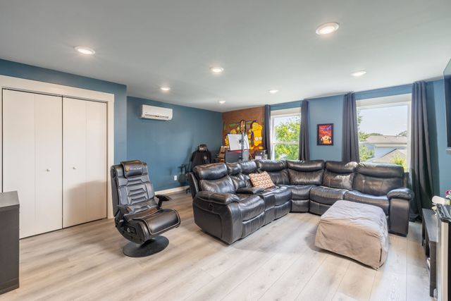 2273 Maytown Cir, Thompsons Station, TN 37179