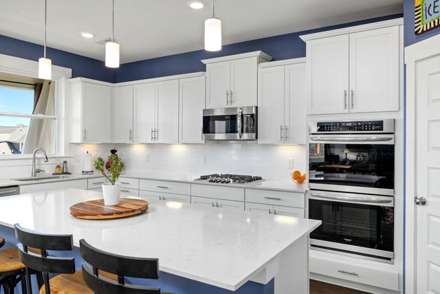 2273 Maytown Cir, Thompsons Station, TN 37179