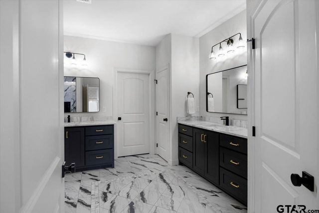 206 Serenity Drive, Bullard, TX 75757