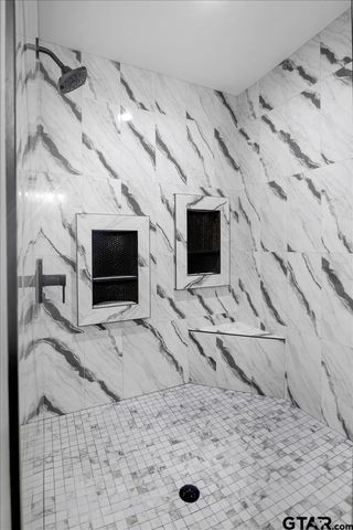 206 Serenity Drive, Bullard, TX 75757