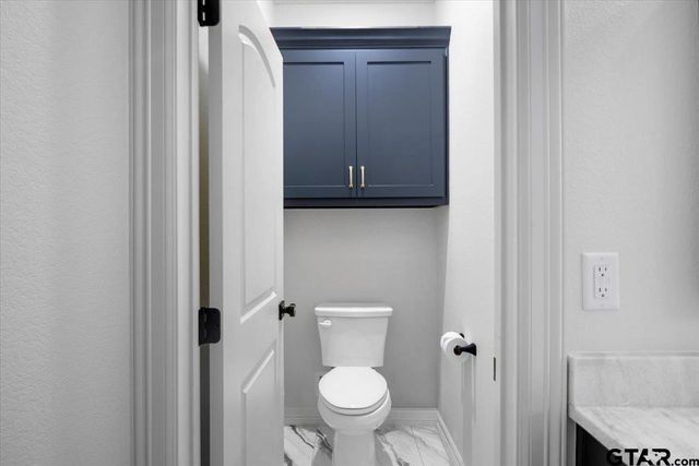 206 Serenity Drive, Bullard, TX 75757