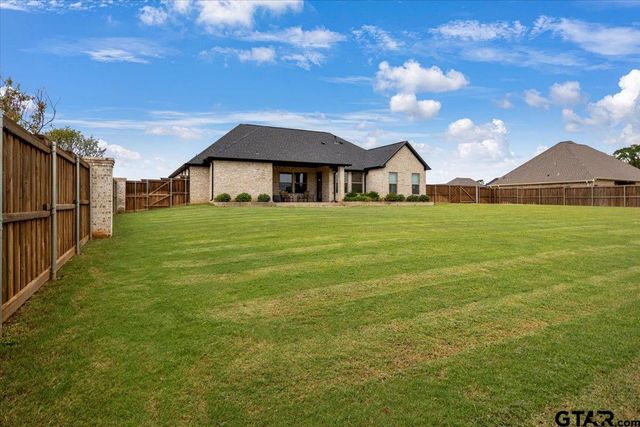 206 Serenity Drive, Bullard, TX 75757