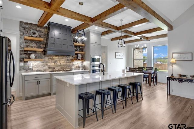 206 Serenity Drive, Bullard, TX 75757