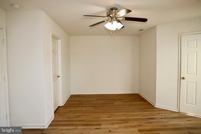 15822 BOBOLINK DR, Woodbridge, VA 22191