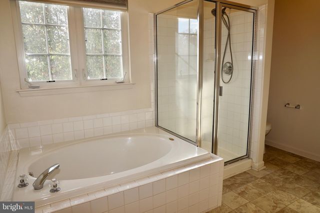 15822 BOBOLINK DR, Woodbridge, VA 22191