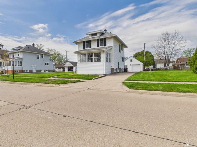 823 Michigan Avenue, Monroe, MI 48162