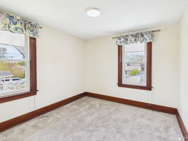 823 Michigan Avenue, Monroe, MI 48162