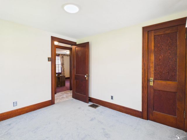 823 Michigan Avenue, Monroe, MI 48162