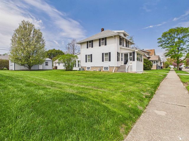 823 Michigan Avenue, Monroe, MI 48162
