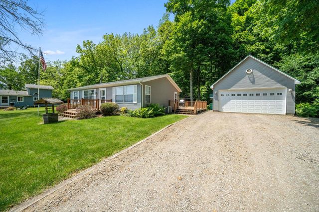 61738 Lake View Drive, Penn Twp, MI 49031