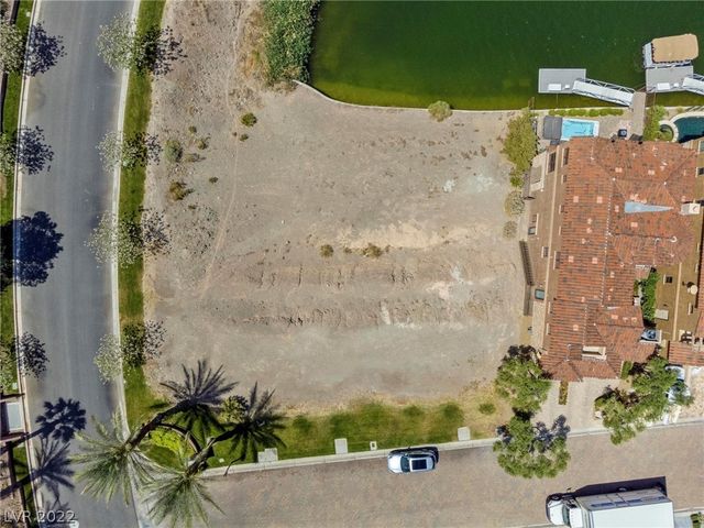 5 Via Del Garda, Henderson, NV 89011