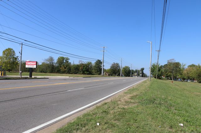 539 Dover Rd, Clarksville, TN 37042