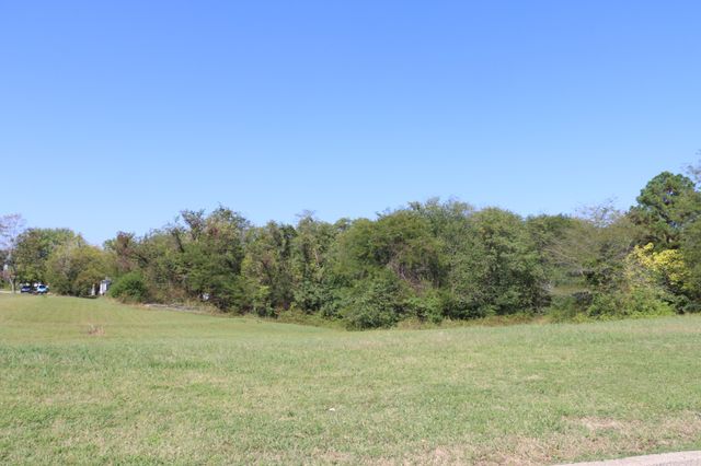 539 Dover Rd, Clarksville, TN 37042