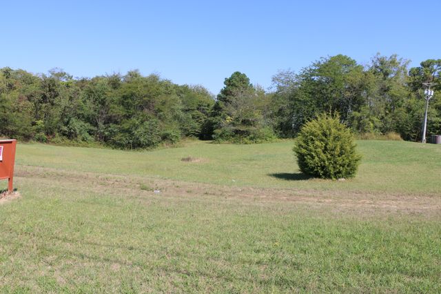 539 Dover Rd, Clarksville, TN 37042