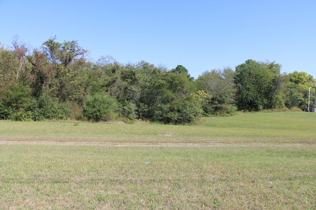 539 Dover Rd, Clarksville, TN 37042