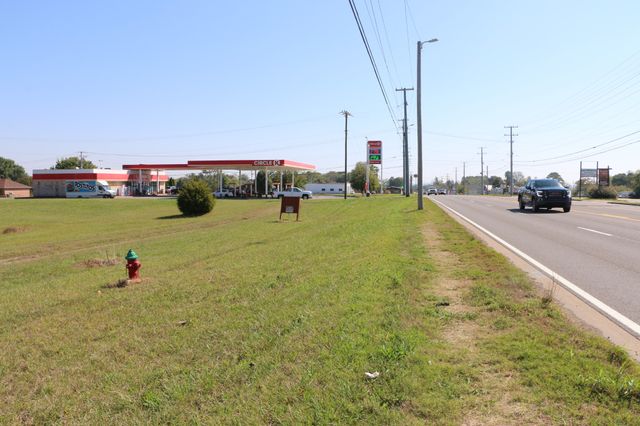 539 Dover Rd, Clarksville, TN 37042