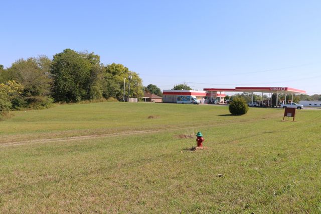 539 Dover Rd, Clarksville, TN 37042
