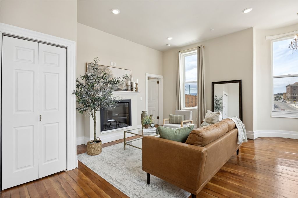 140 W Park Street, Butte, MT 59701 photo 10