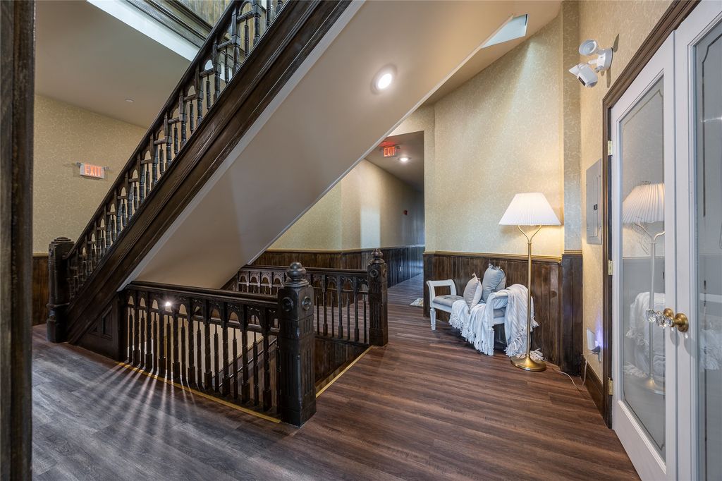 140 W Park Street, Butte, MT 59701 photo 15