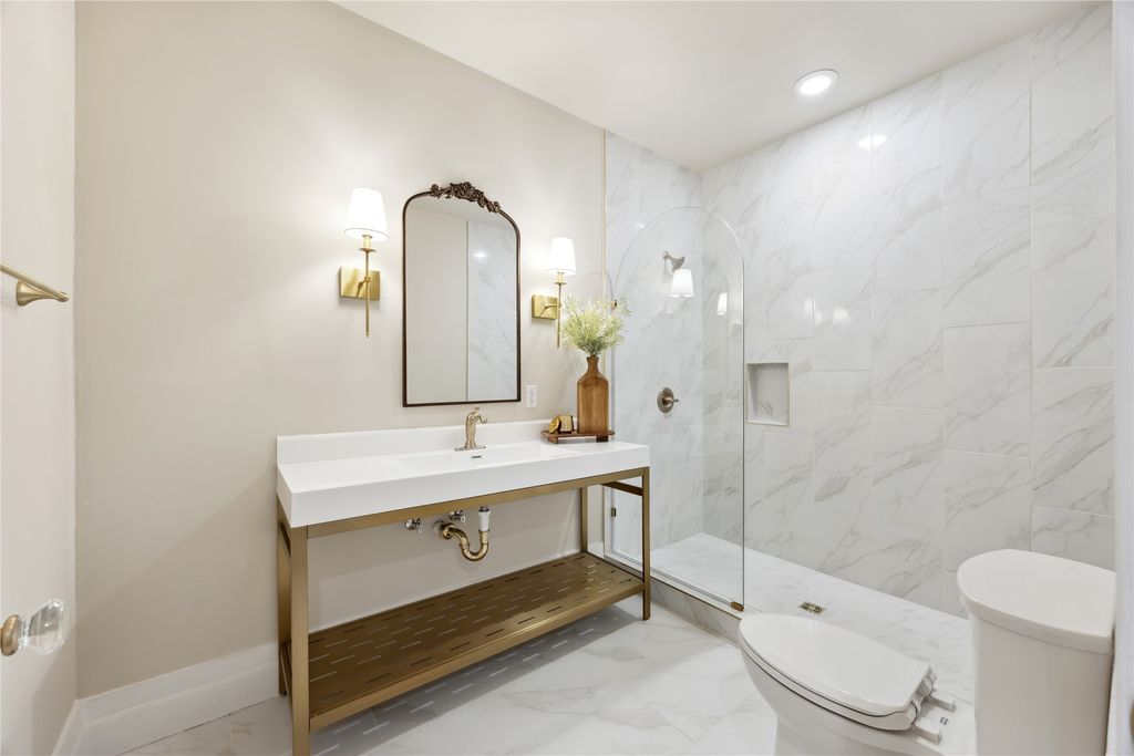 140 W Park Street, Butte, MT 59701 photo 20