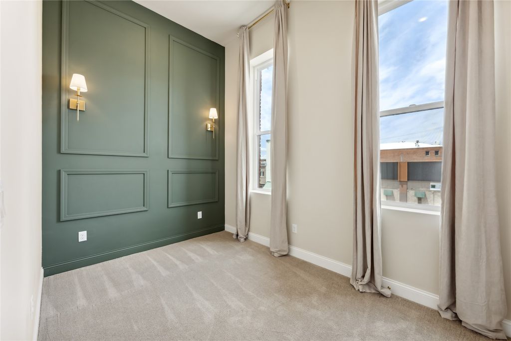 140 W Park Street, Butte, MT 59701 photo 32