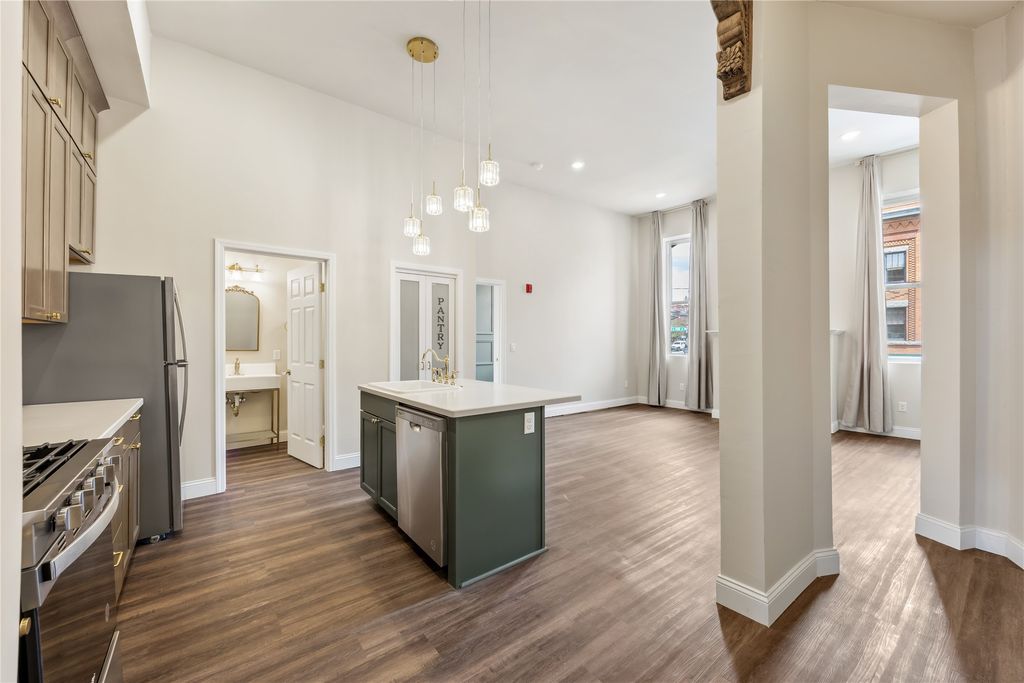 140 W Park Street, Butte, MT 59701 photo 36