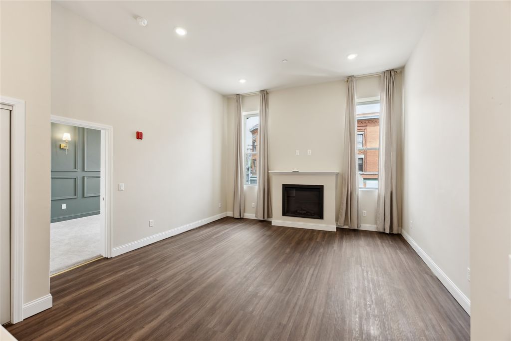 140 W Park Street, Butte, MT 59701 photo 37