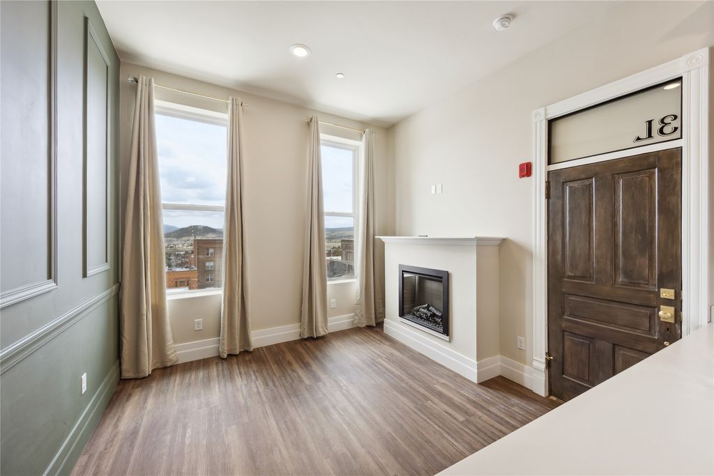 140 W Park Street, Butte, MT 59701 photo 5