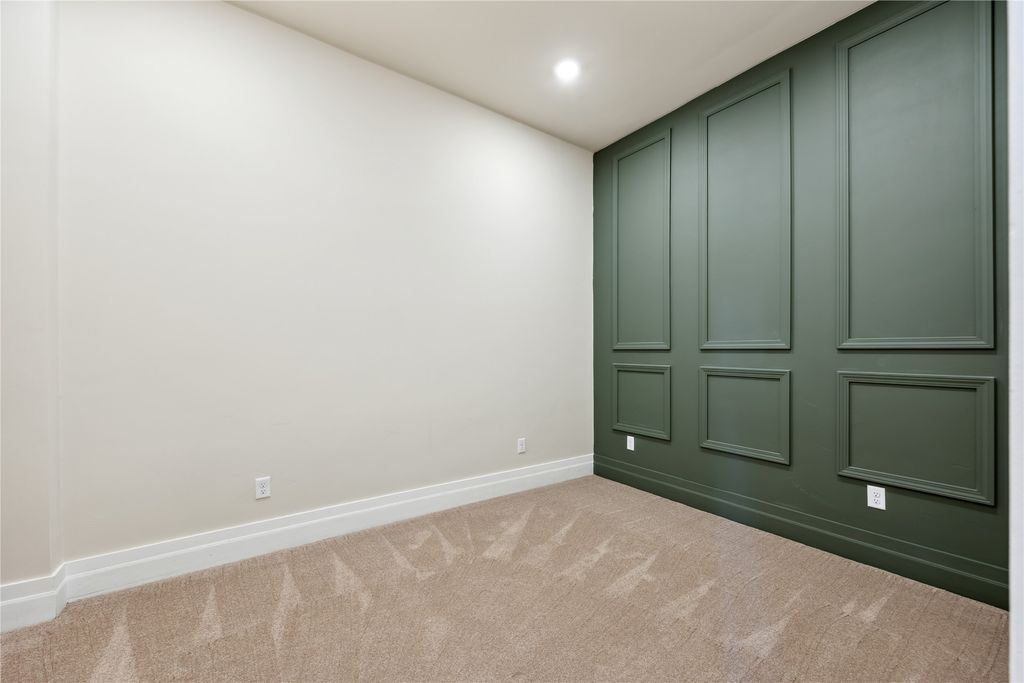 140 W Park Street, Butte, MT 59701 photo 7