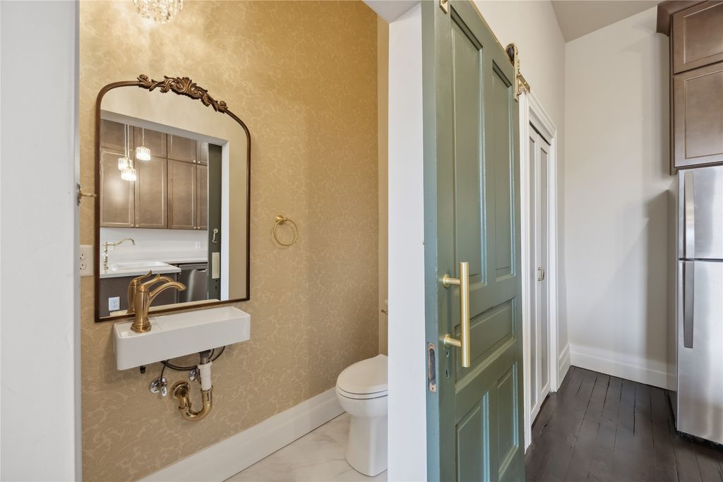 140 W Park Street, Butte, MT 59701 photo 71