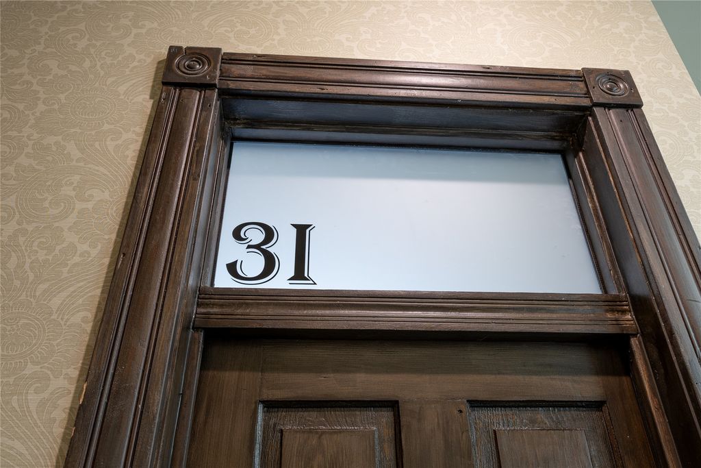 140 W Park Street, Butte, MT 59701 photo 98