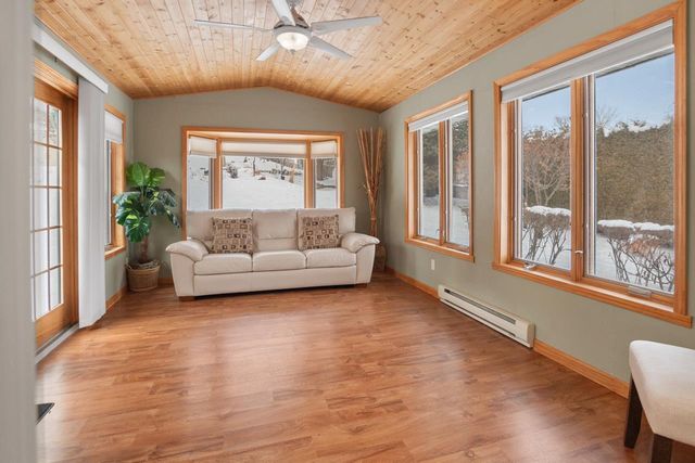 250 MICHELLE COURT, Green Bay, WI 54302