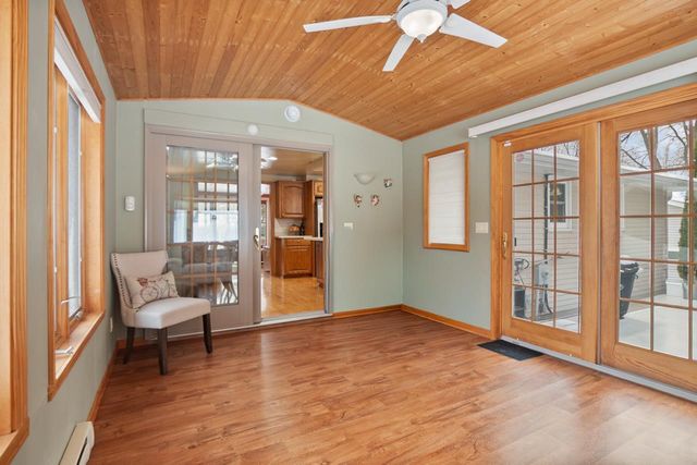 250 MICHELLE COURT, Green Bay, WI 54302