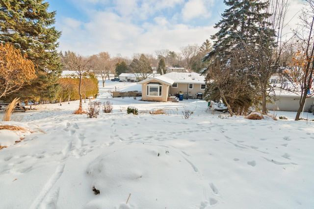 250 MICHELLE COURT, Green Bay, WI 54302