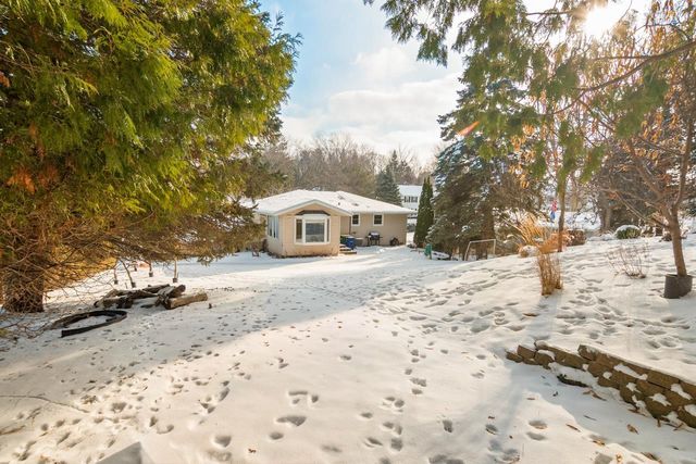 250 MICHELLE COURT, Green Bay, WI 54302