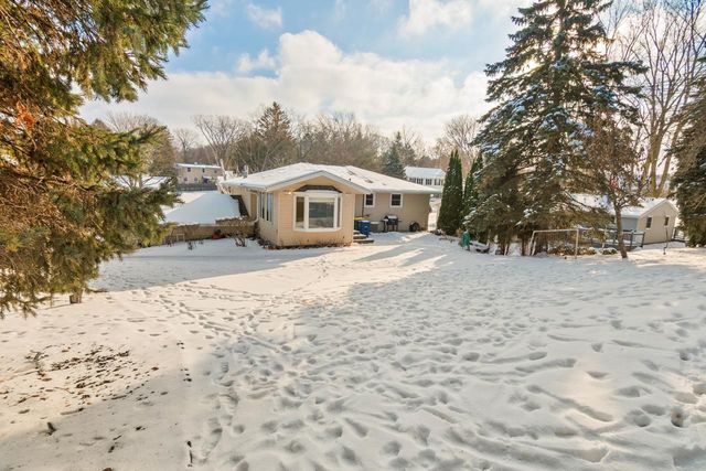 250 MICHELLE COURT, Green Bay, WI 54302