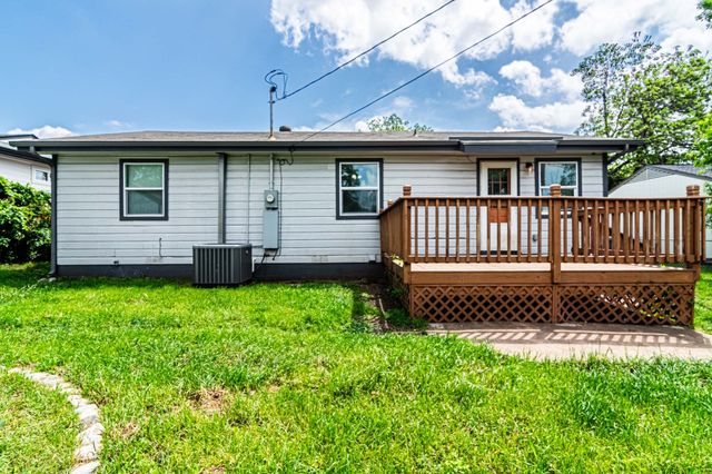 4447 Moler Street, Dallas, TX 75211