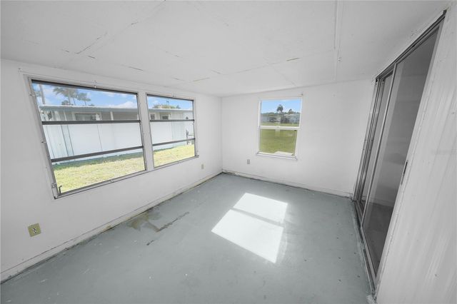 10921 LONDON DRIVE, Port Richey, FL 34668