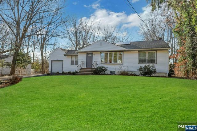 745 Washington Avenue, Twp Of Washington, NJ 07676