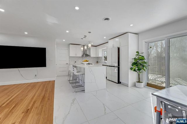 745 Washington Avenue, Twp Of Washington, NJ 07676