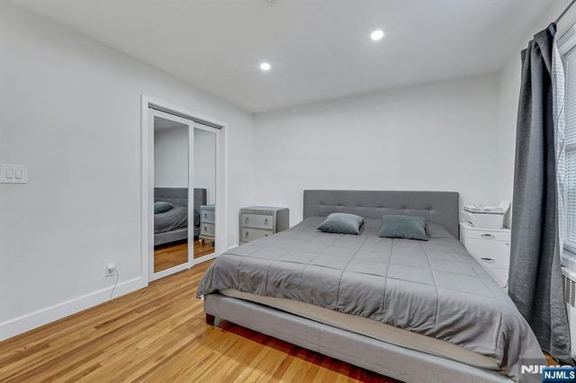 745 Washington Avenue, Twp Of Washington, NJ 07676