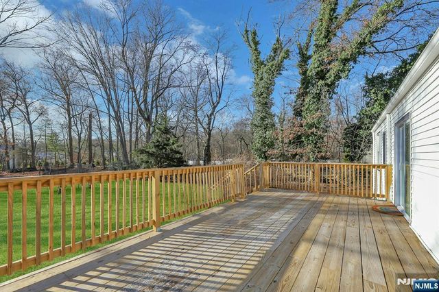 745 Washington Avenue, Twp Of Washington, NJ 07676