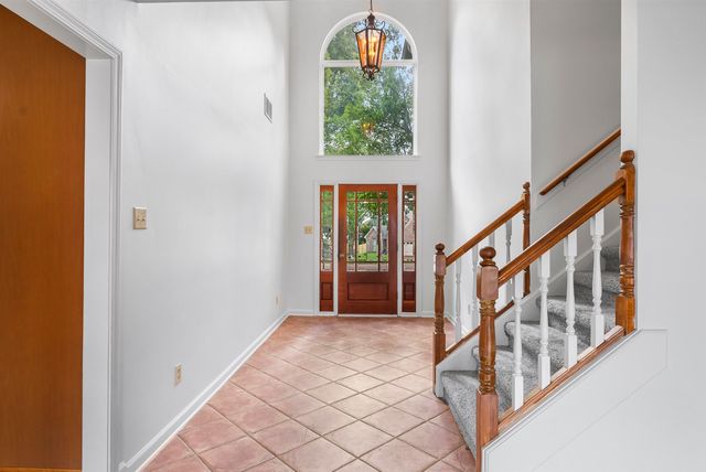 3838 BREEZY SHORES CV, Lakeland, TN 38002