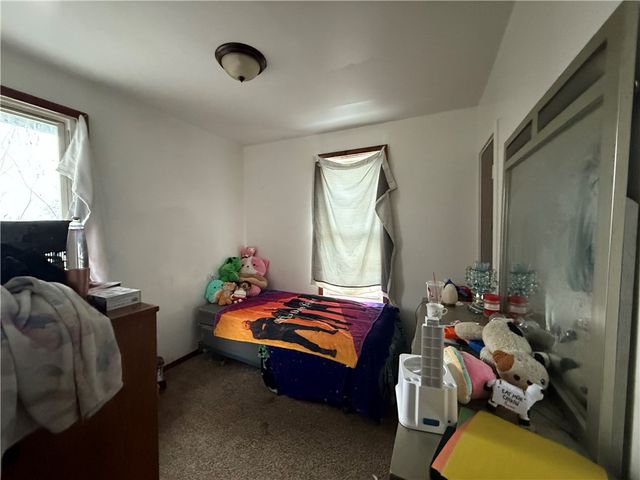 300 Hansen Ave, City Of But Sw, PA 16001