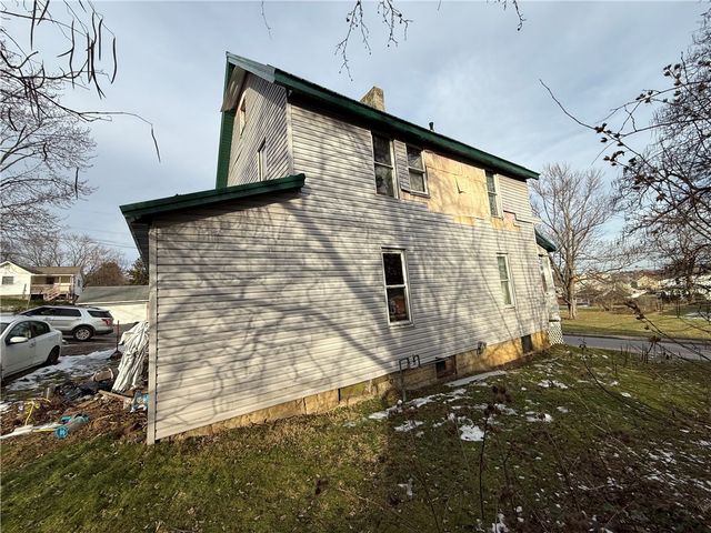 300 Hansen Ave, City Of But Sw, PA 16001